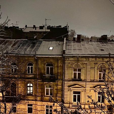 Valentine Apartment Львов Экстерьер фото