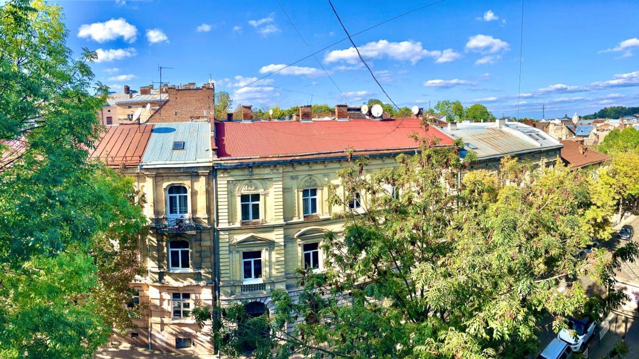 Valentine Apartment Львов Экстерьер фото